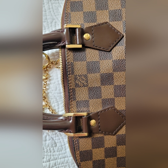 Authentic Alma PM - Picture 8 of 9